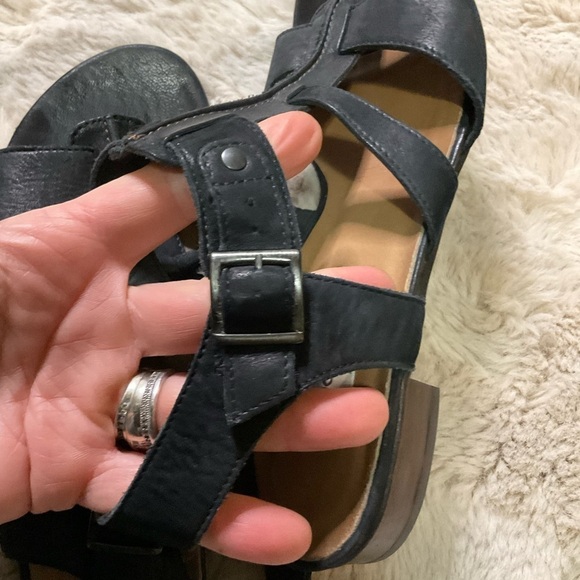 Paul Green Black Leather Strappy Ankle Buckle Gladiator Sandal Womens Size 8 - Picture 12 of 15